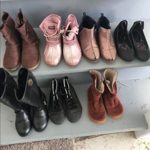 Little girls shoes. All size 11